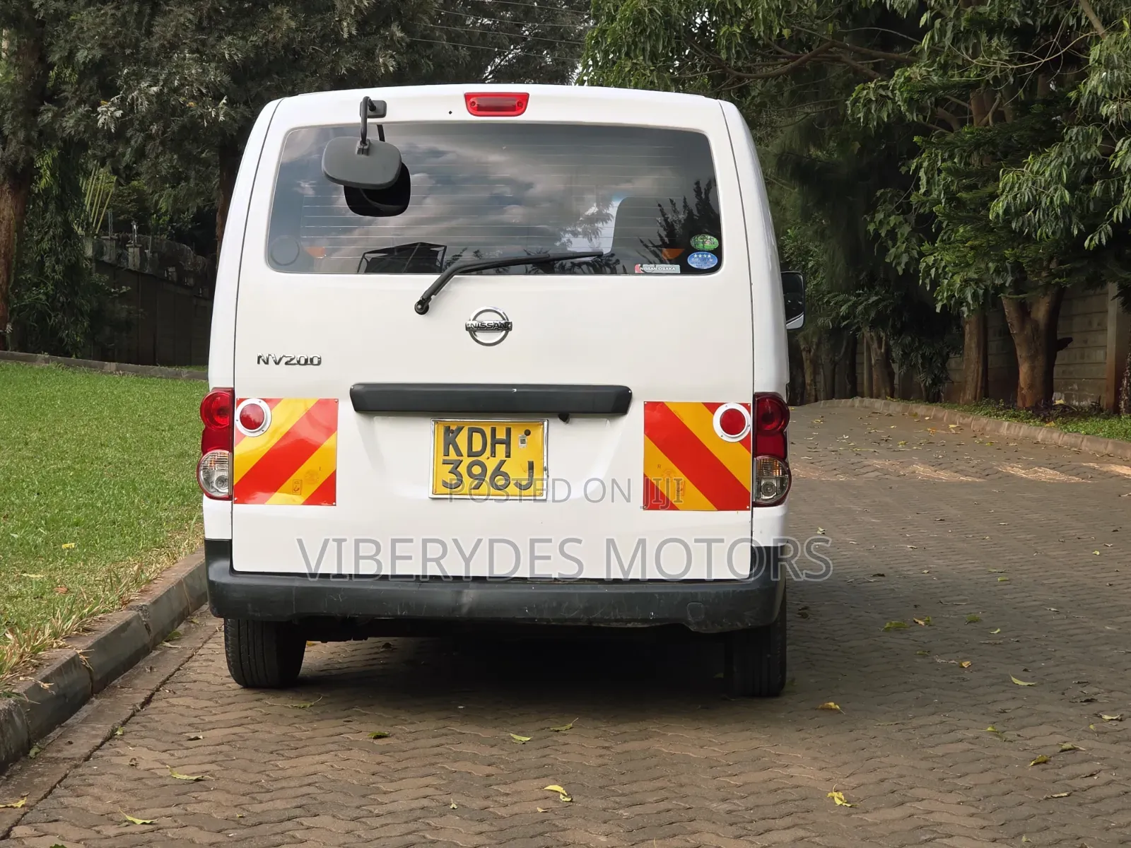 Nissan NV200 2015 White
