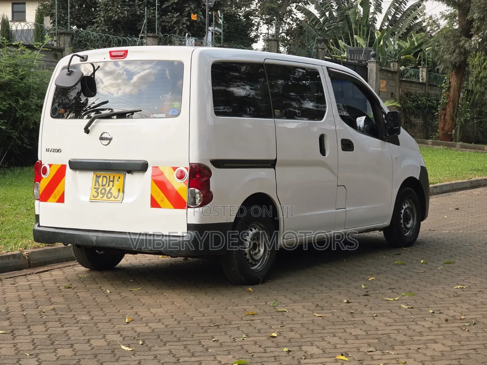 Nissan NV200 2015 White