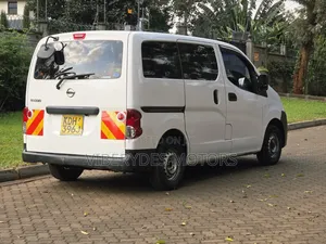 Nissan NV200 2015 White
