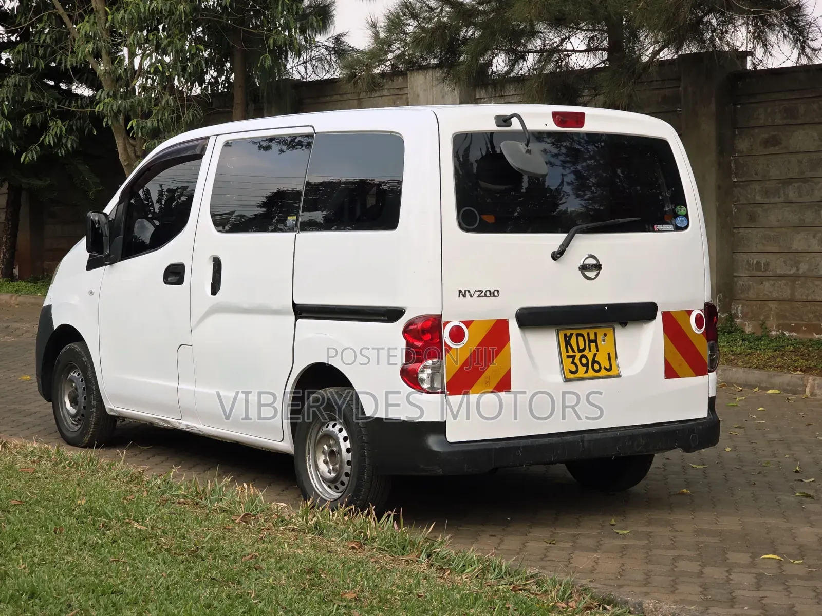 Nissan NV200 2015 White
