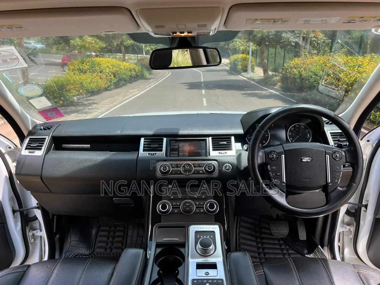 Land Rover Range Rover Sport 2012 White