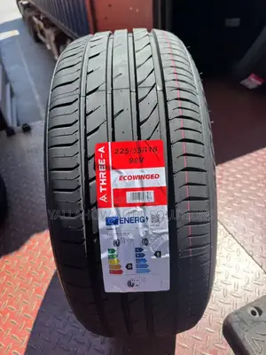 Three-a Ecowinged 225/55r18 98v Tire