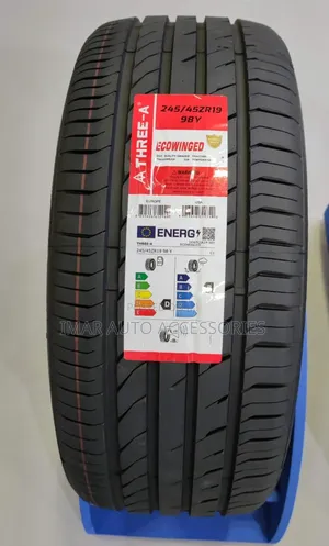Three-a Ecowinged 225/55r18 98v Tire