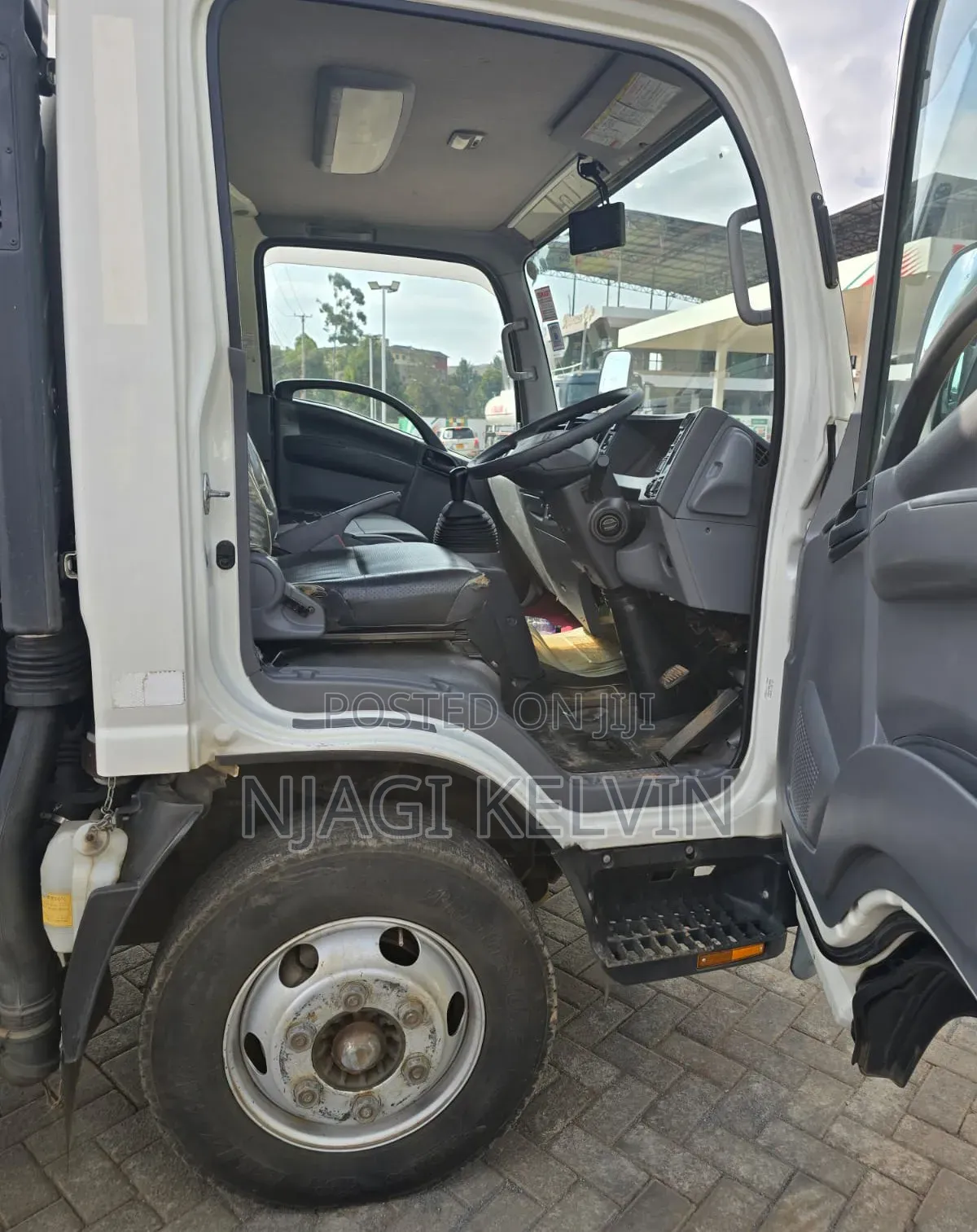 Isuzu Elf 2018