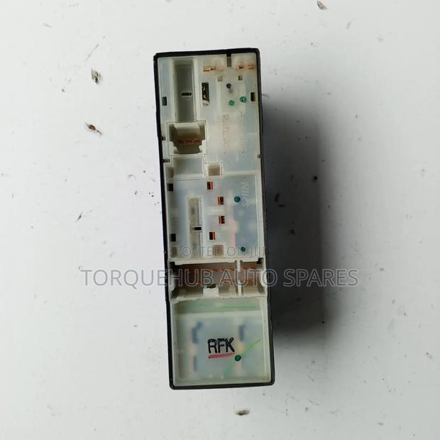 Nissan Dayz Main Door Switch - thumbnail 2
