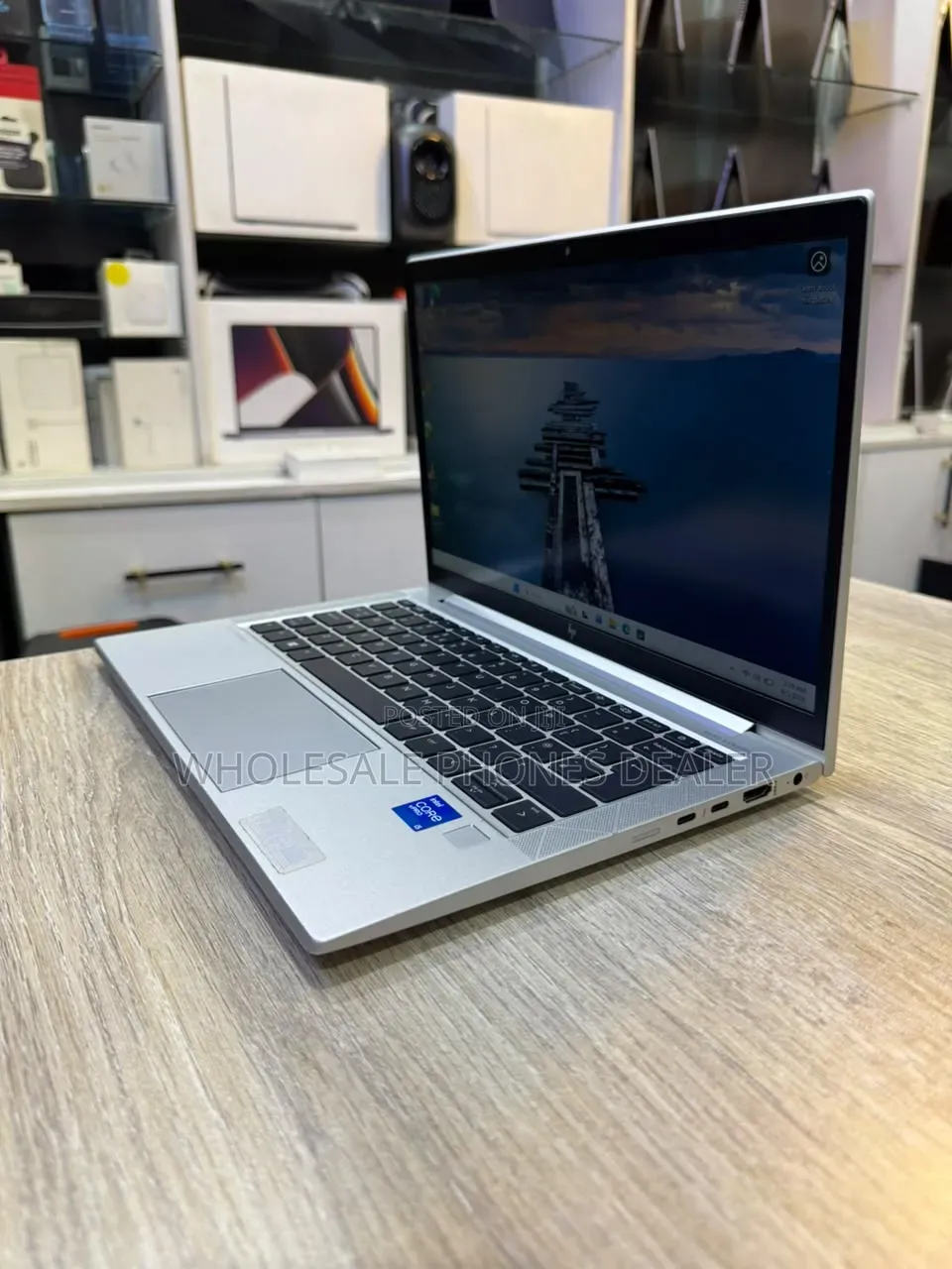 Laptop HP EliteBook 830 G8 16GB Intel Core i5 SSD 256GB