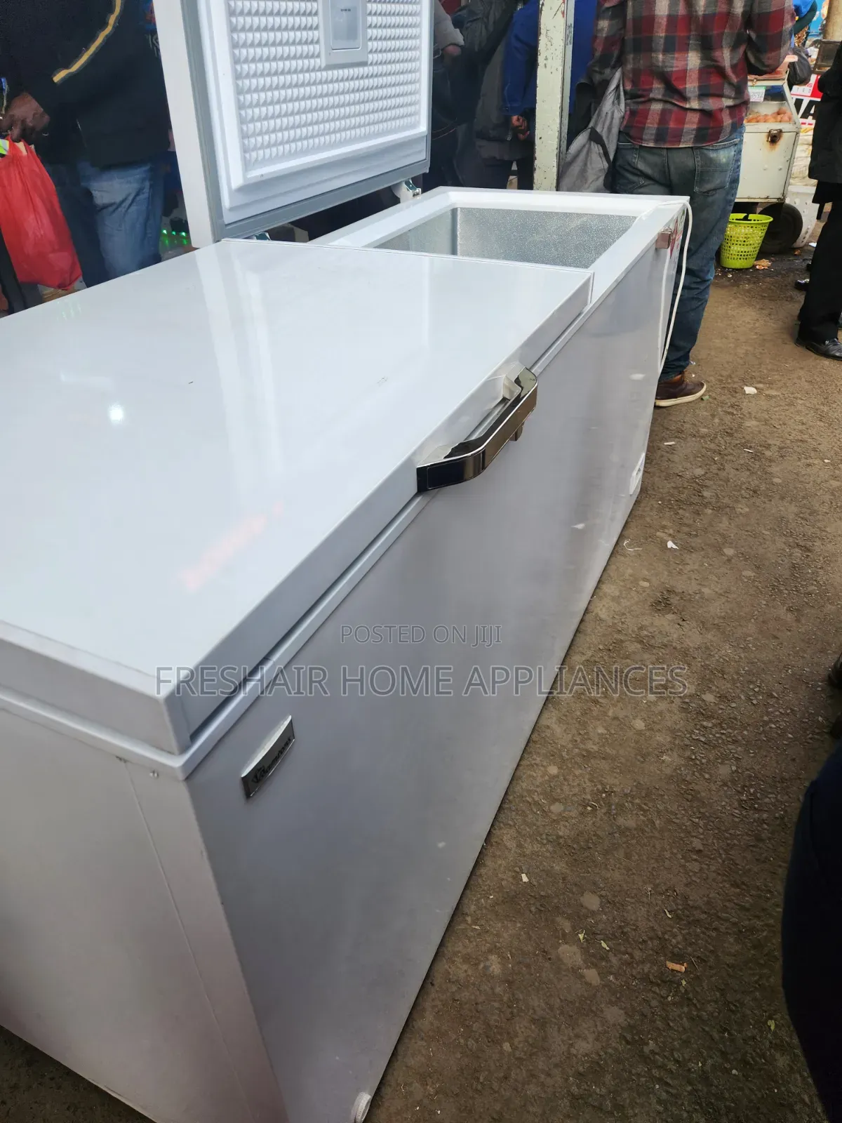 Commercial Deep Freezer 700litres Ramtons