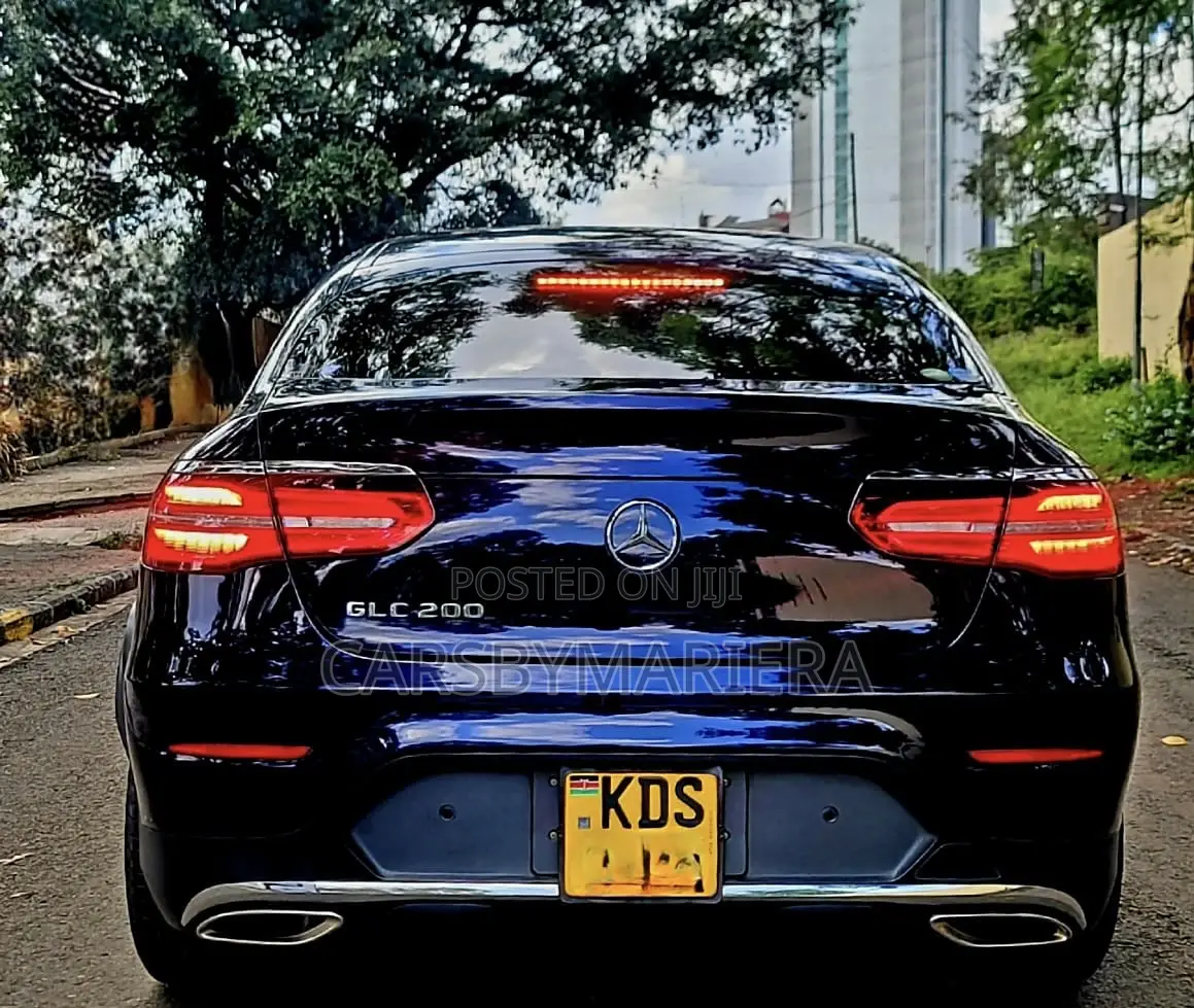 Mercedes-Benz GLC-Class 2017 Blue