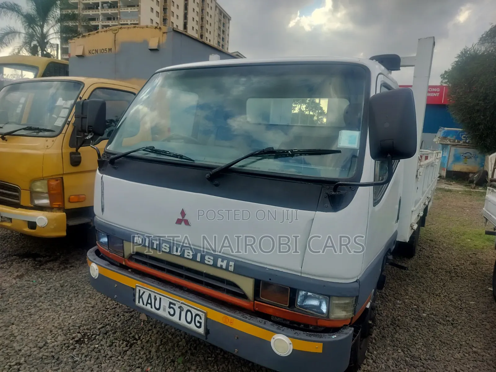 Mitsubishi Canter 4d32