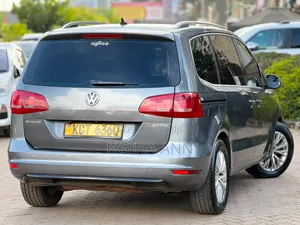 Volkswagen Sharan 2012 Silver