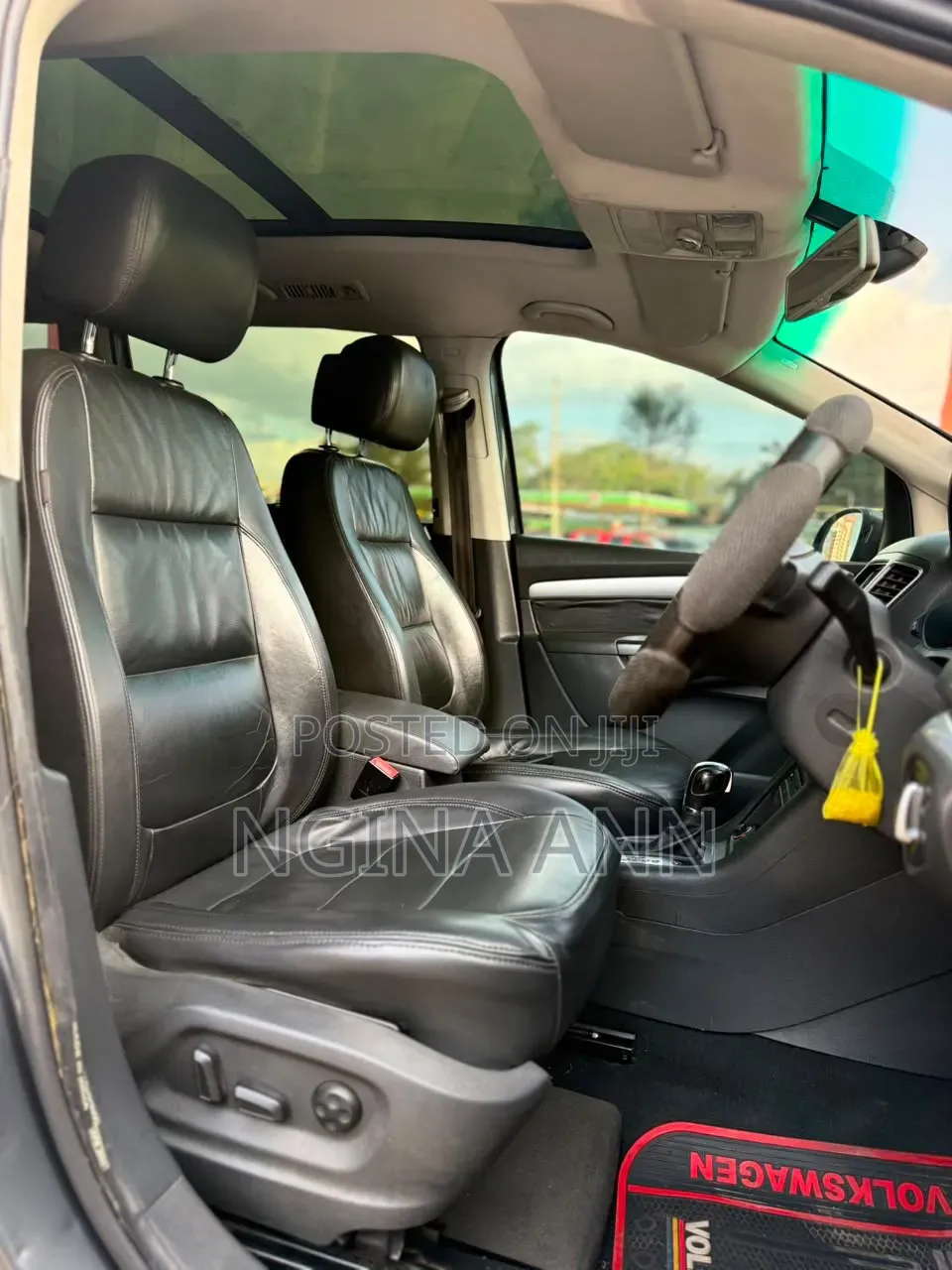 Volkswagen Sharan 2012 Silver