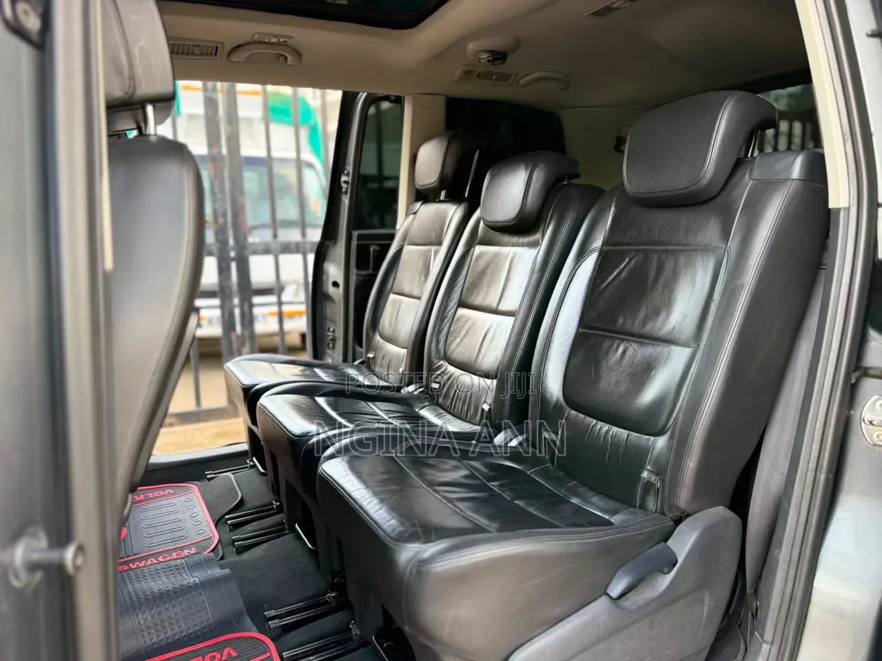 Volkswagen Sharan 2012 Silver