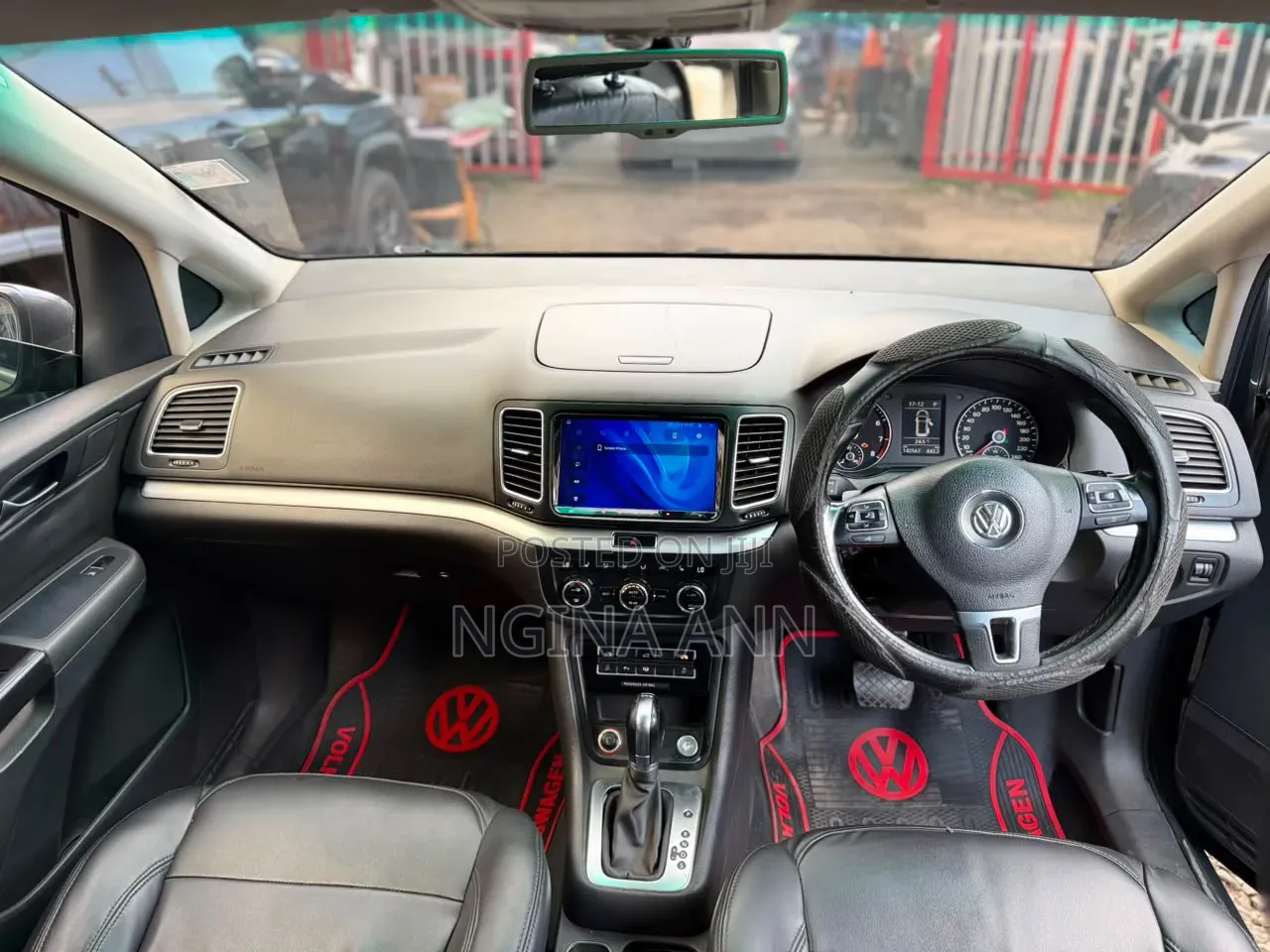 Volkswagen Sharan 2012 Silver