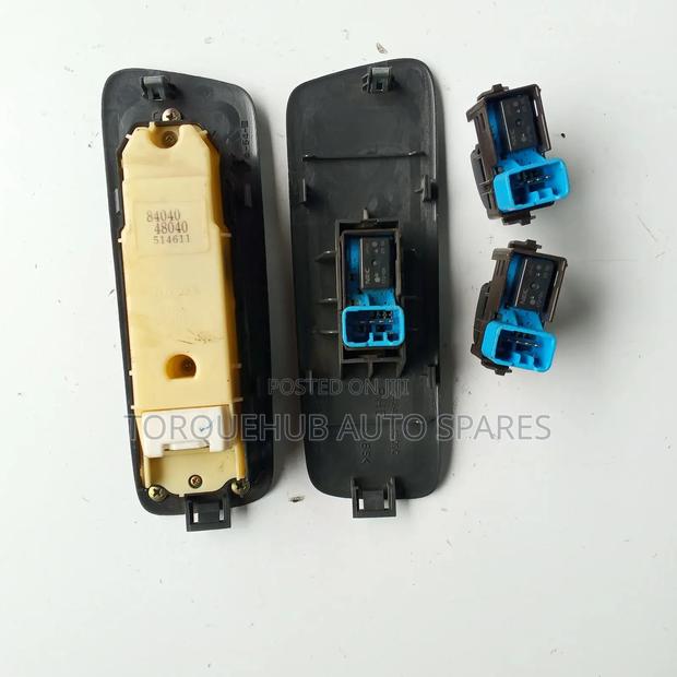 Toyota Kluger Main Switch - thumbnail 2