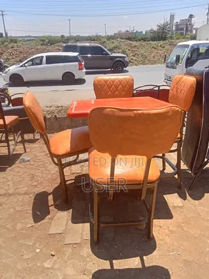 Restaurants Table Set