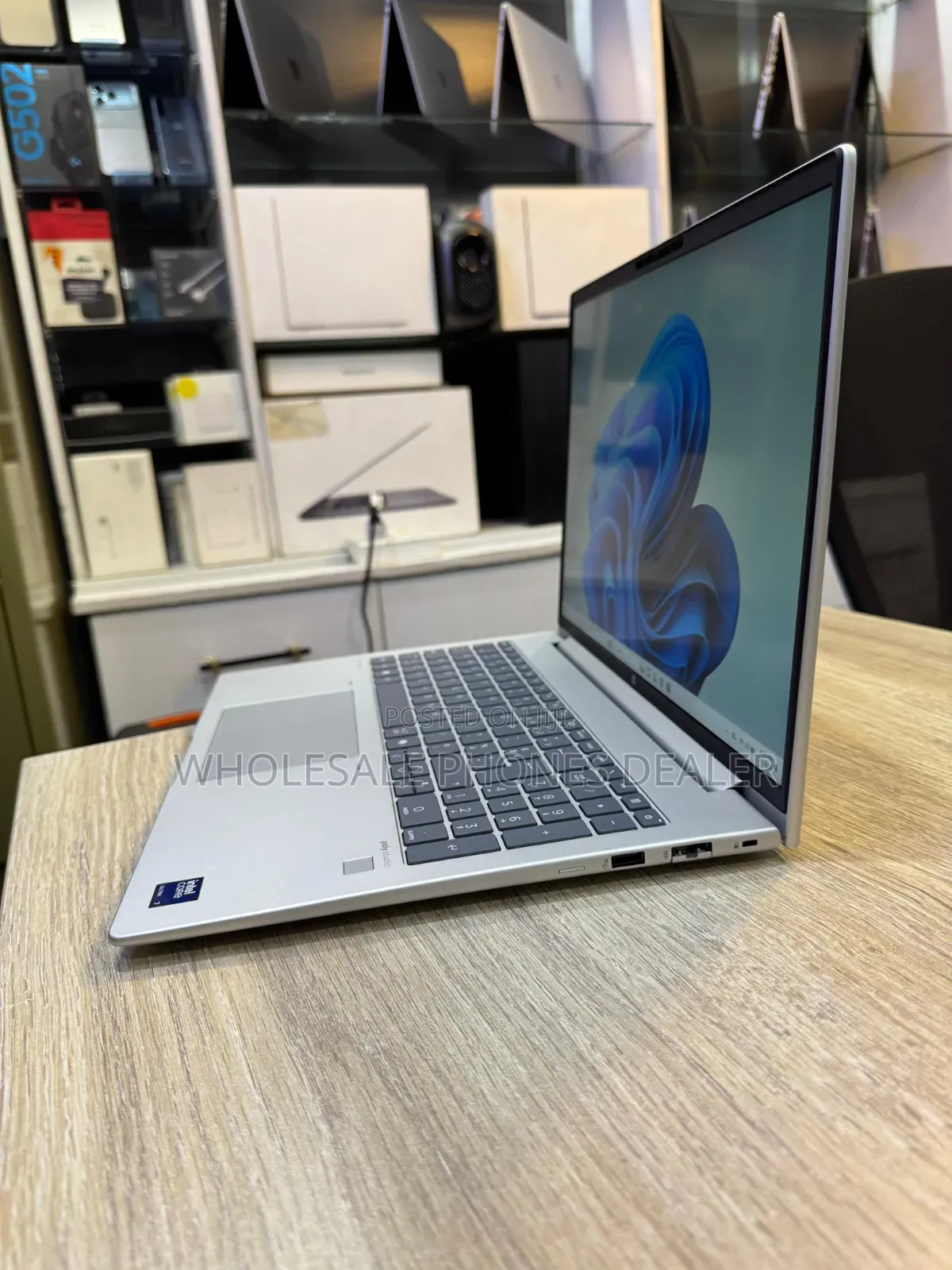 Laptop HP 16GB Intel Core Ultra 7 SSD 512GB
