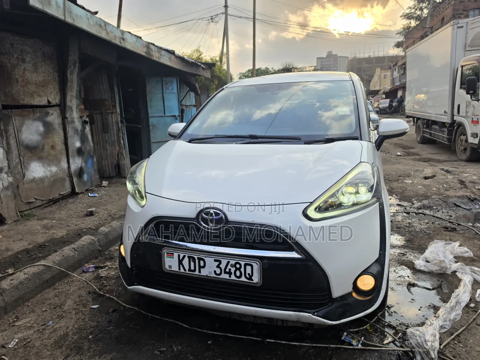 Toyota Sienta 2016 White