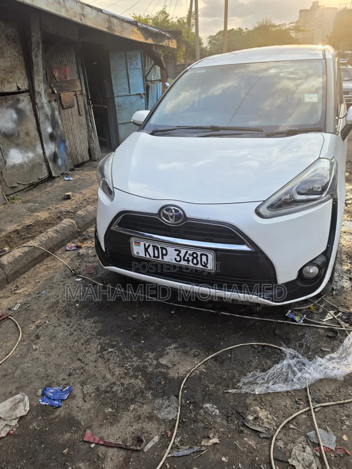 Toyota Sienta 2016 White