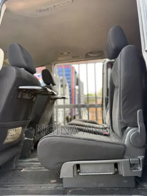 Nissan Serena 2012 Silver