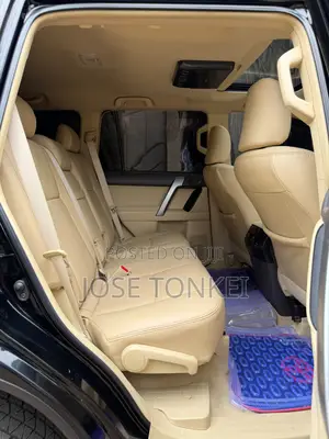 Toyota Land Cruiser Prado 2.7 2017 Black