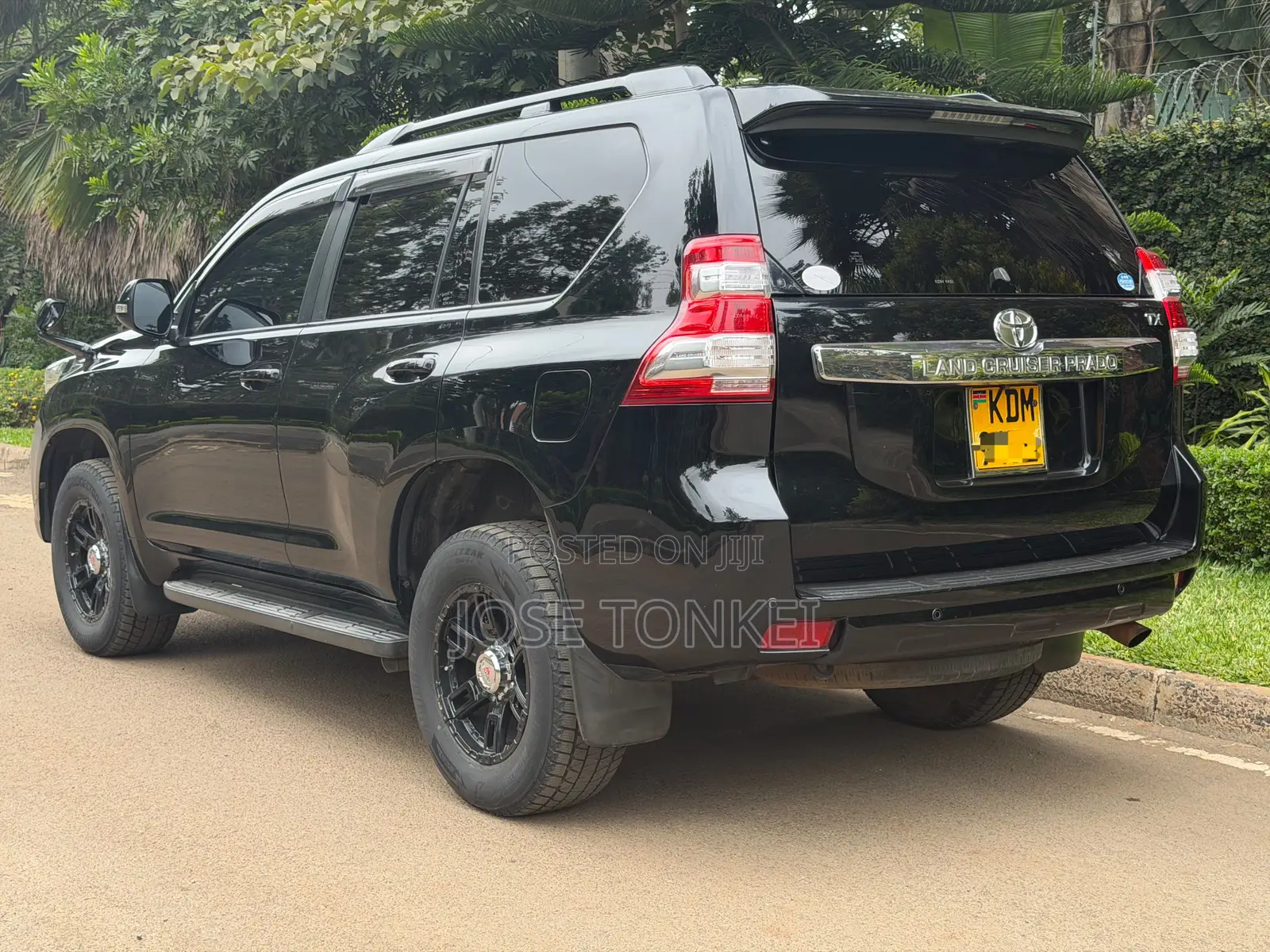 Toyota Land Cruiser Prado 2.7 2017 Black