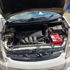 Toyota Wish 2004 Pearl