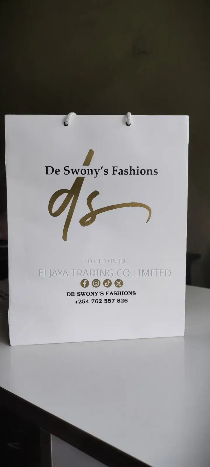 Gift Bags (Khaki White)