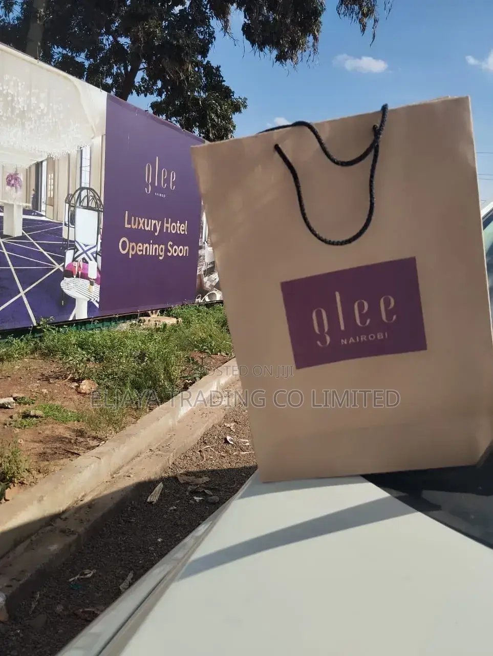 Gift Bags (Khaki White)