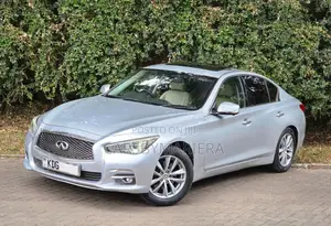 Nissan Skyline 2014 Silver