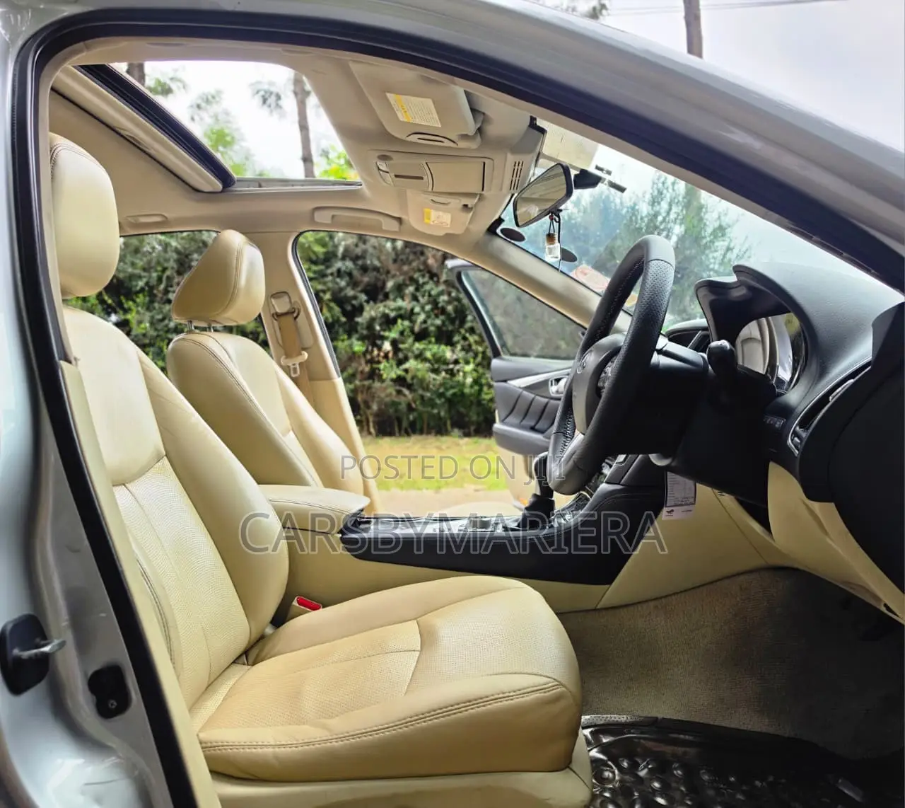 Nissan Skyline 2014 Silver