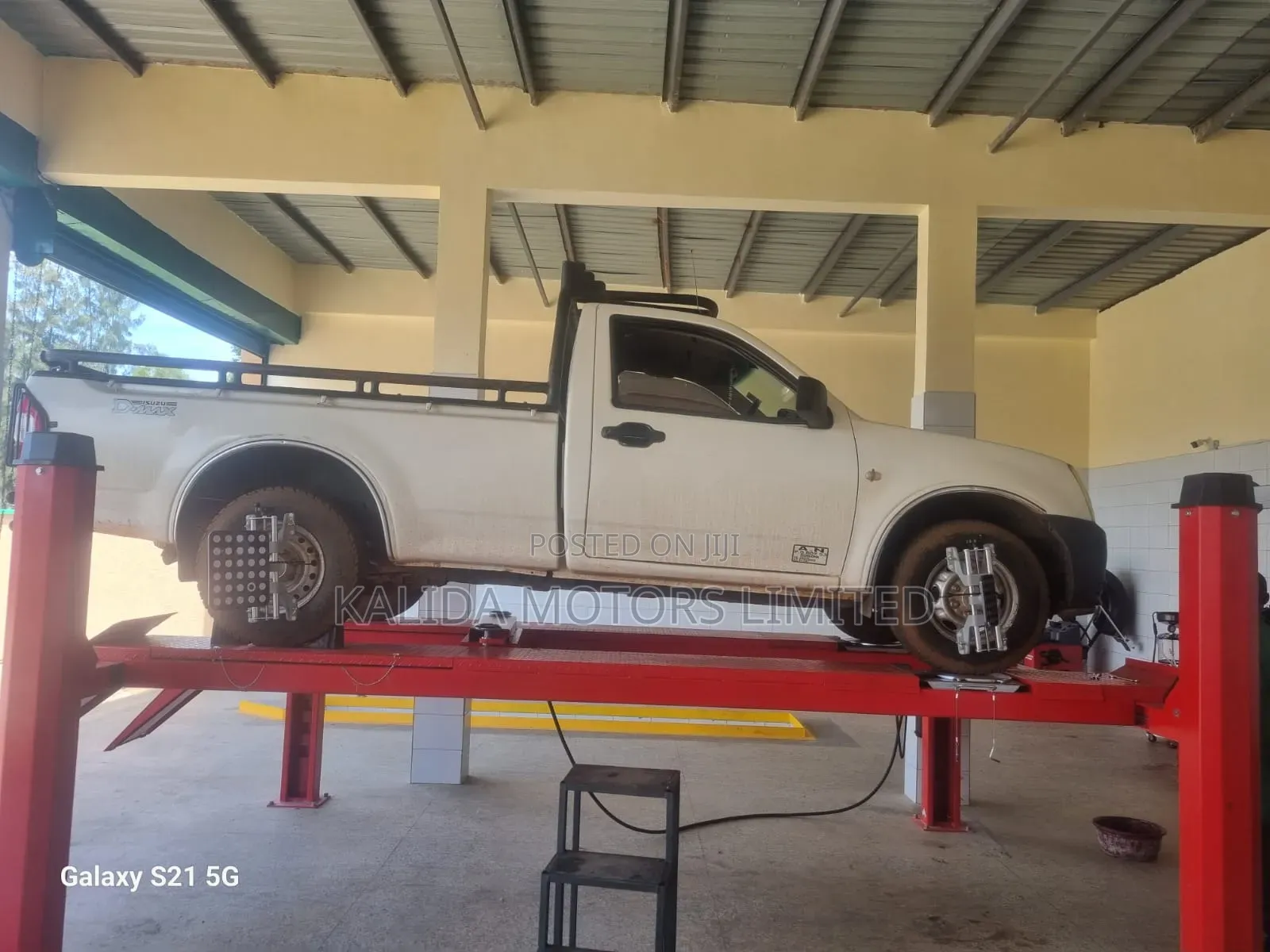 Isuzu D-MAX 2012 Pearl