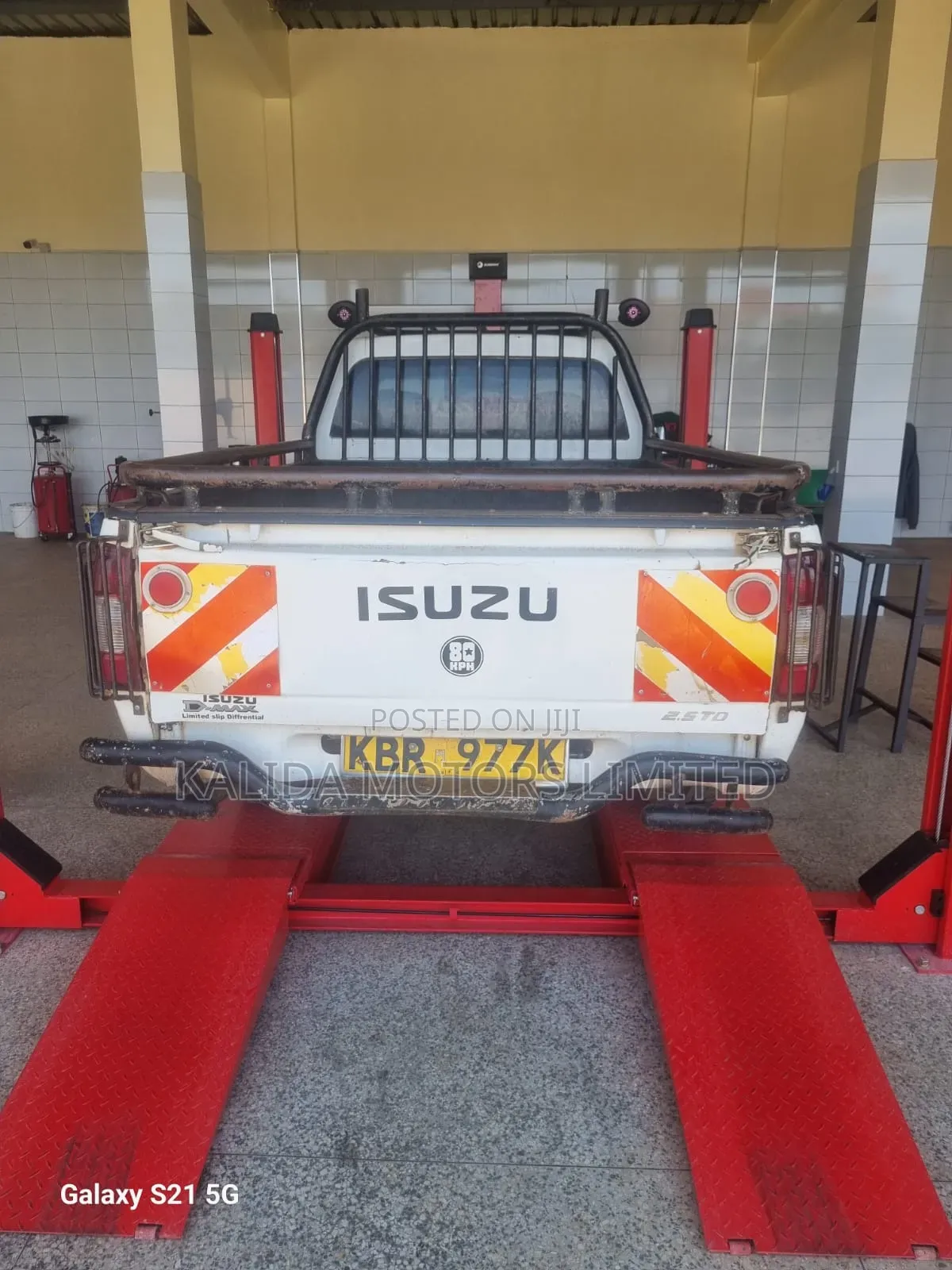 Isuzu D-MAX 2012 Pearl