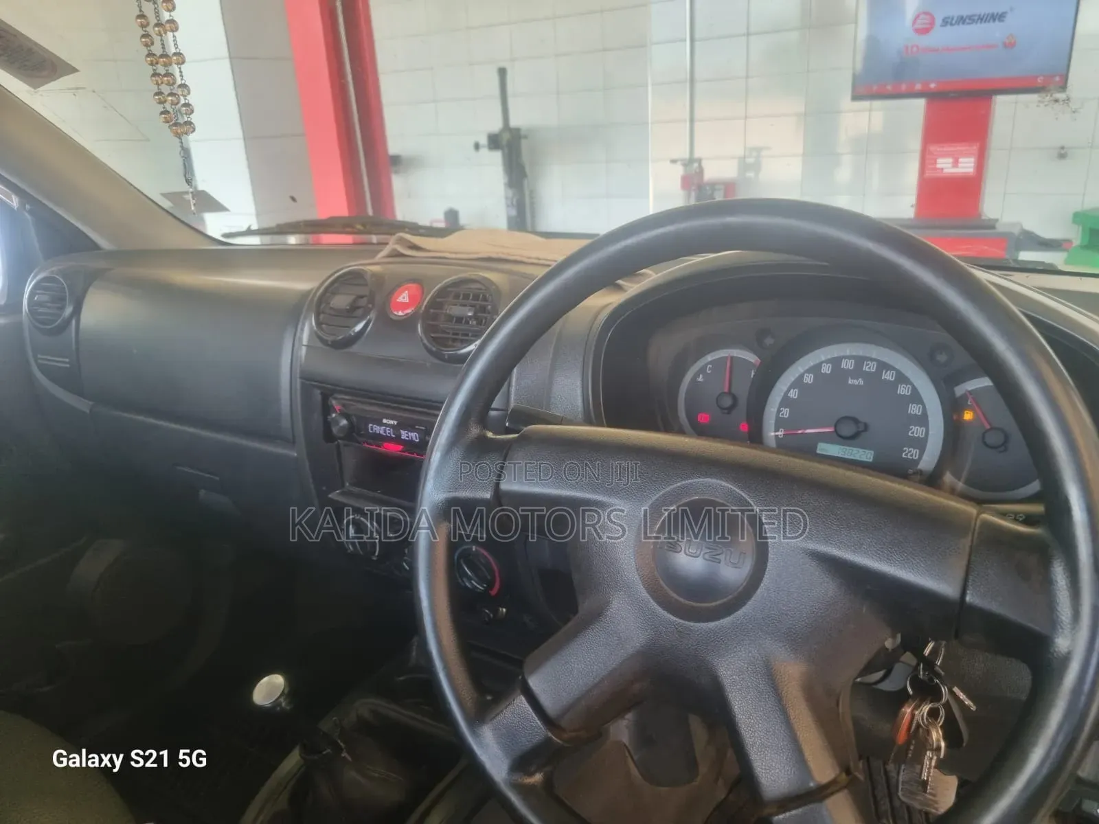 Isuzu D-MAX 2012 Pearl