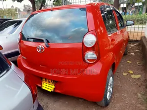 Toyota Passo 2012 Red