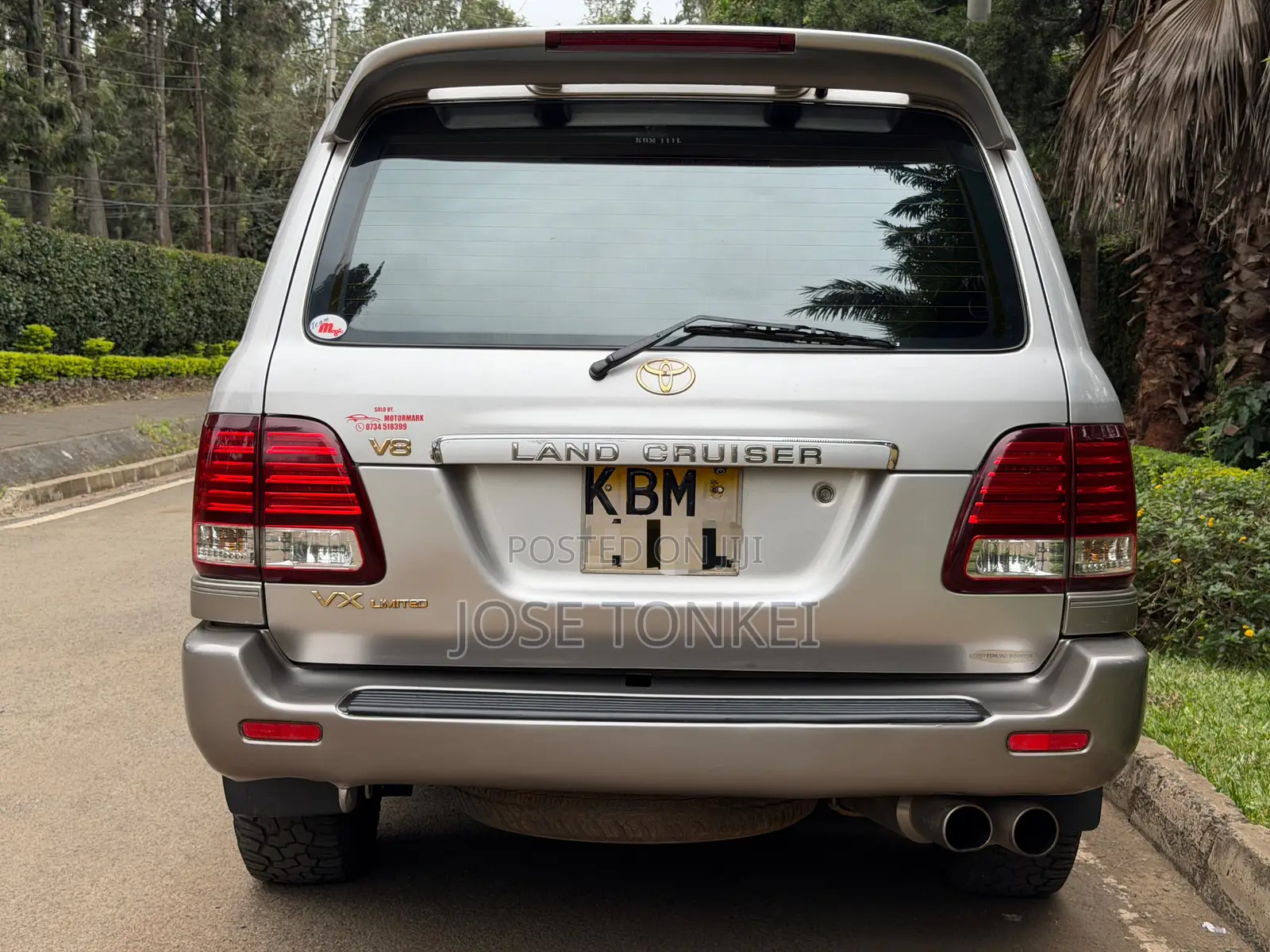 Toyota Land Cruiser HDJ 100 2003 Silver