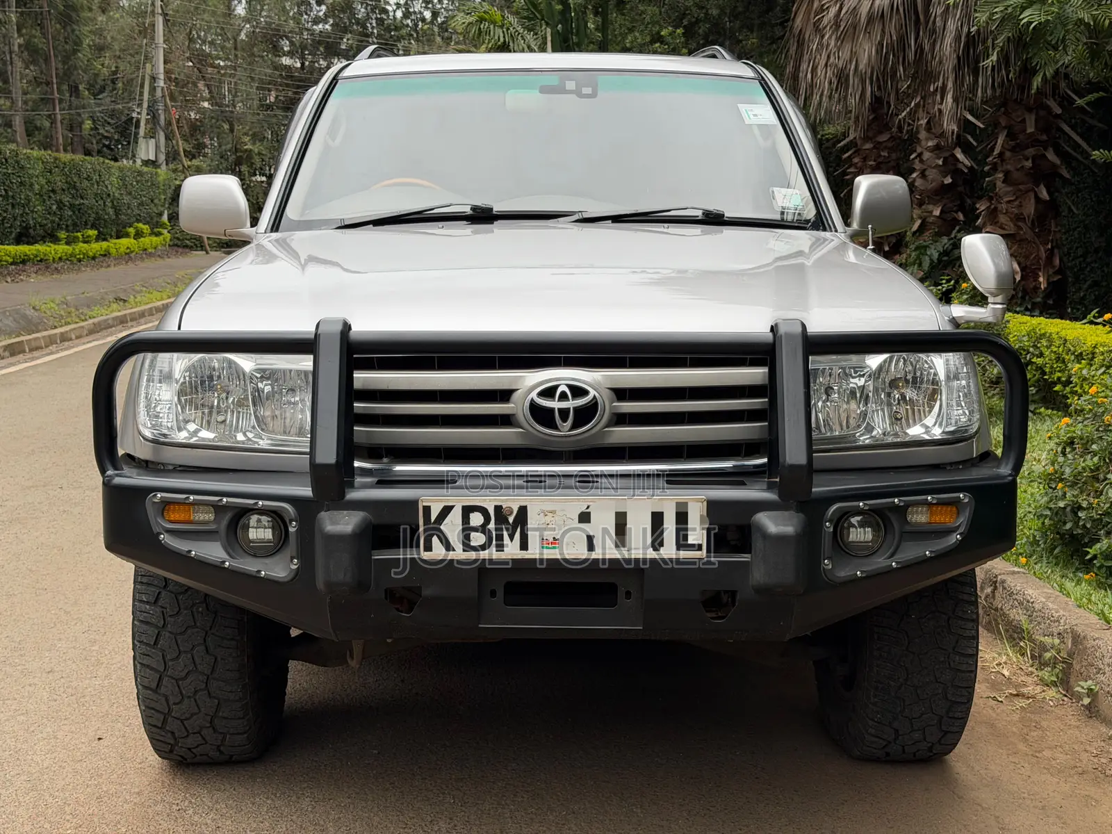 Toyota Land Cruiser HDJ 100 2003 Silver