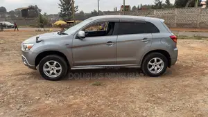 Mitsubishi RVR 2.0 2012 Gray