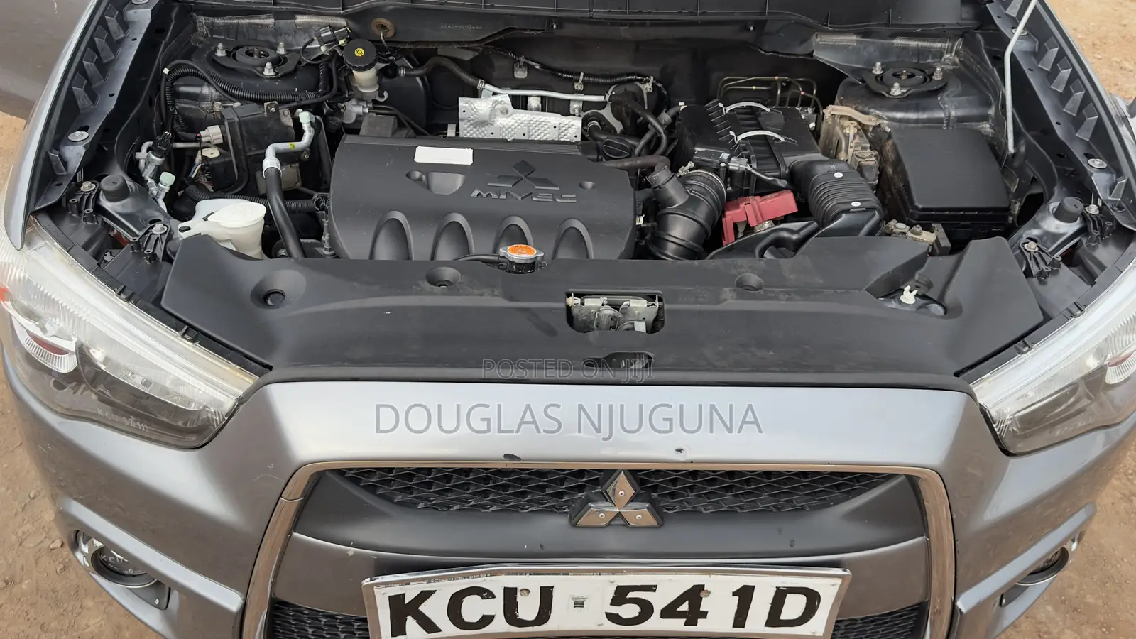 Mitsubishi RVR 2.0 2012 Gray