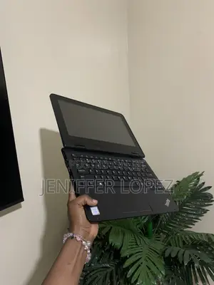 Laptop Lenovo ThinkPad 11e 4GB Intel Celeron SSD 128GB