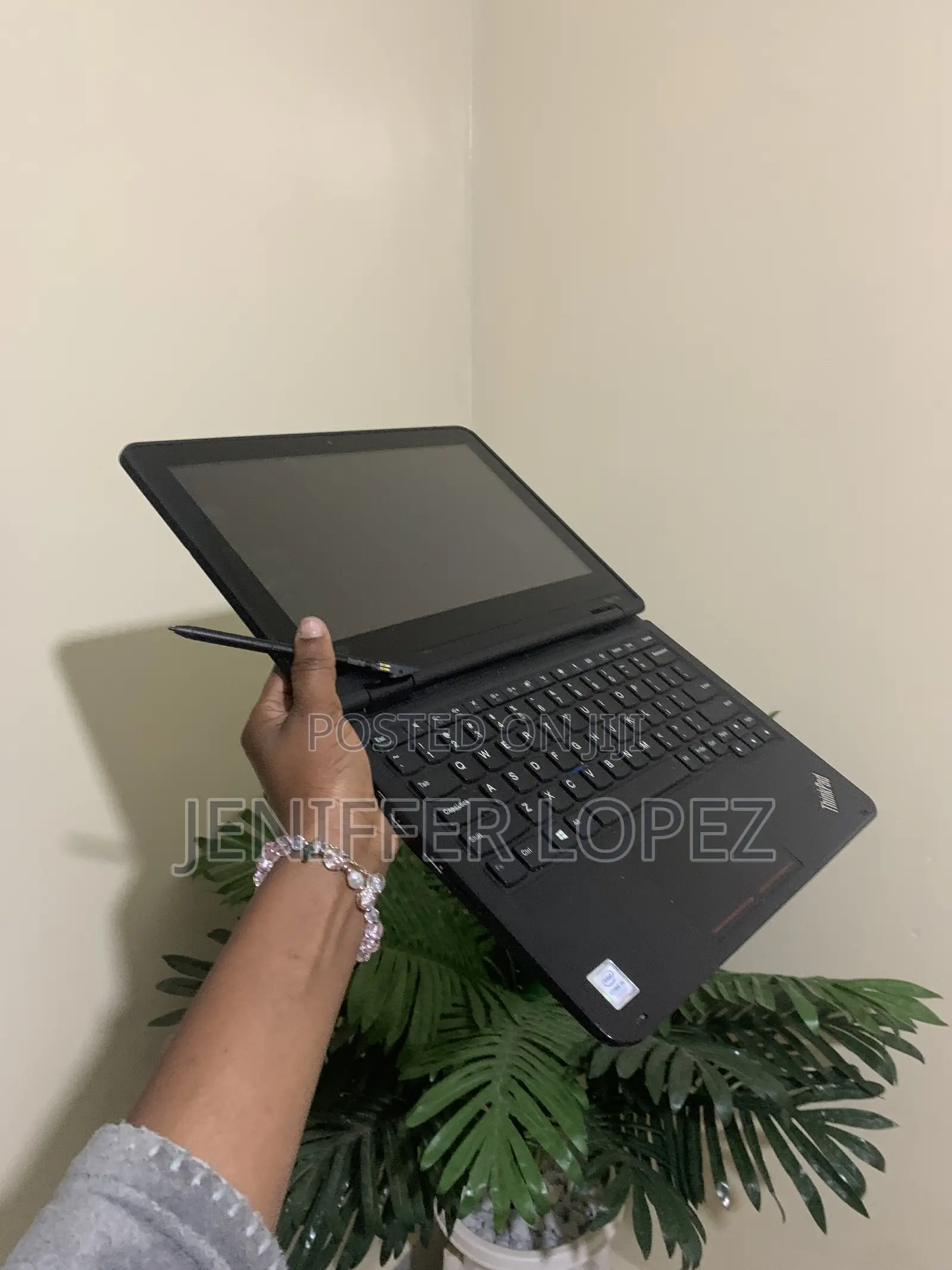 Laptop Lenovo ThinkPad 11e 4GB Intel Celeron SSD 128GB