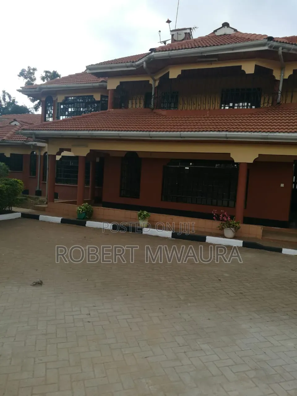 5bdrm Mansion in Thome for sale