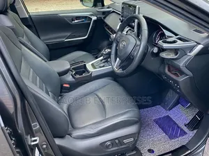 Toyota RAV4 2020 Gray