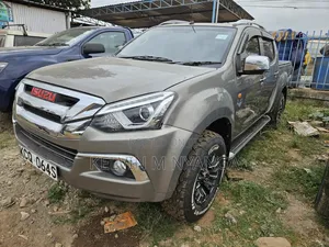 Isuzu D-MAX 2018 Gray