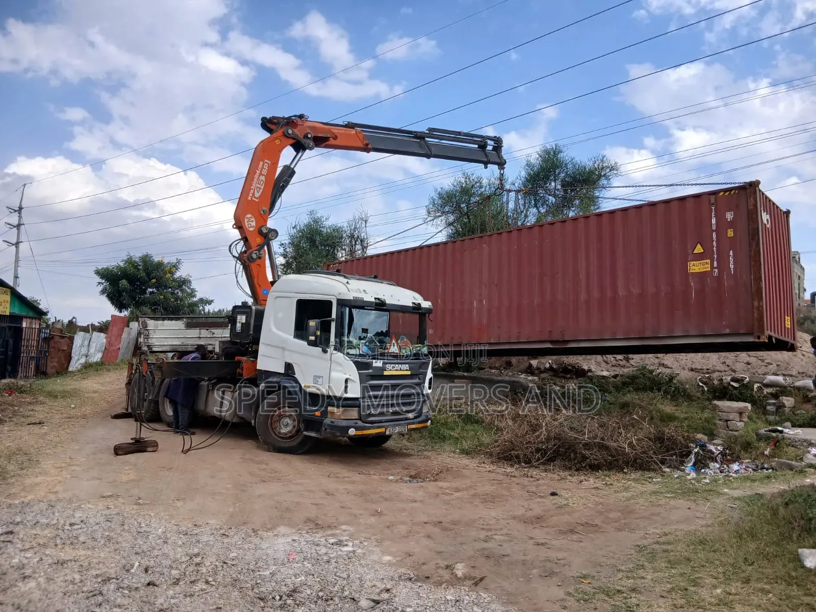 Selfloader Trailer for Hoisting and Transportation of Goods