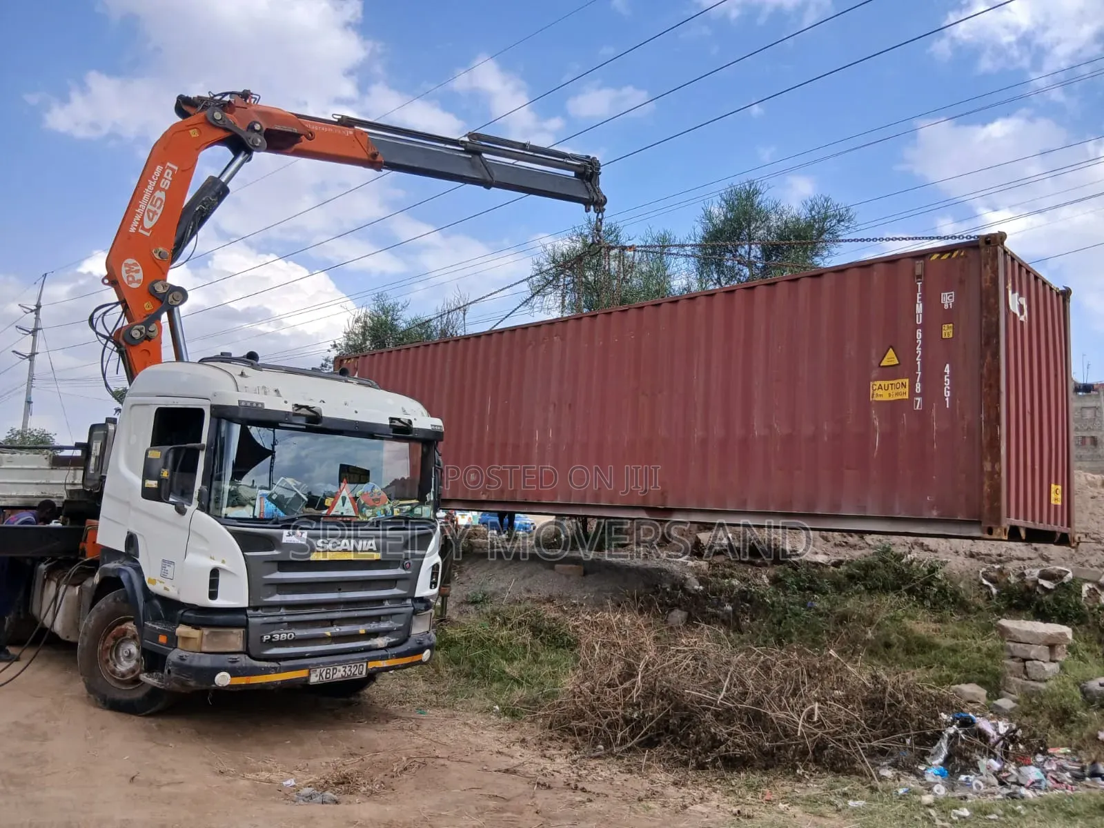 Selfloader Trailer for Hoisting and Transportation of Goods