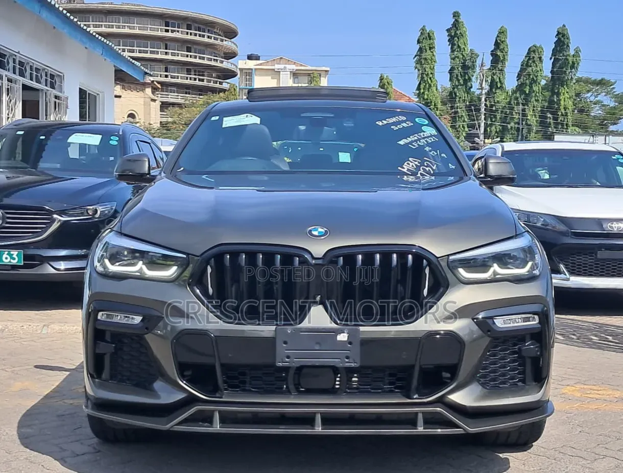 BMW X6 2021 Brown