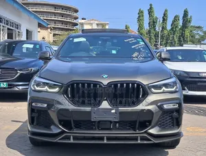 BMW X6 2021 Brown