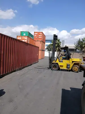 Heavy> Material Lifting Services Handy_ Forklift
