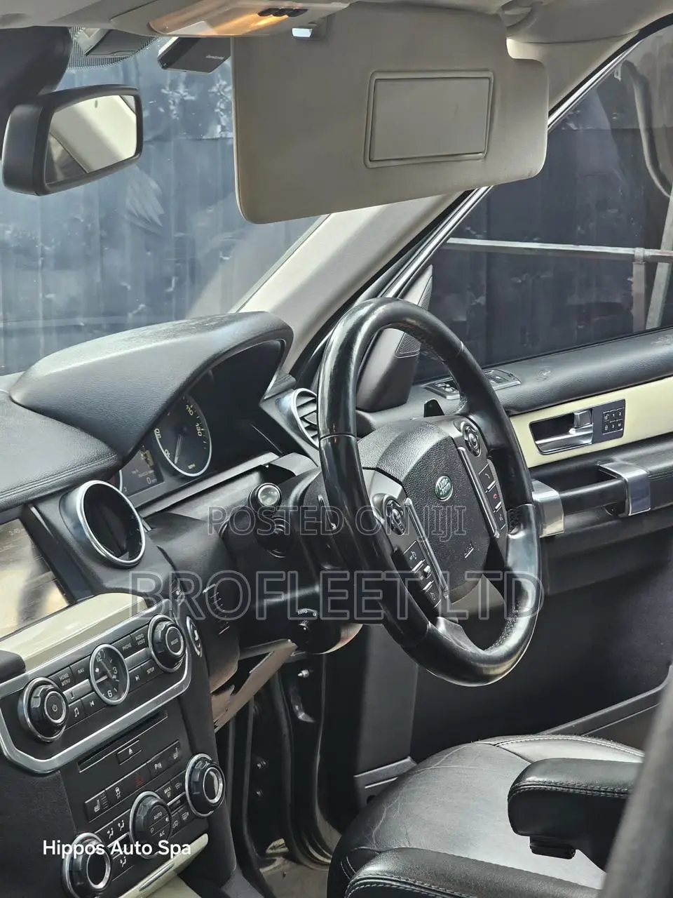 Land Rover Discovery 2013 Gray