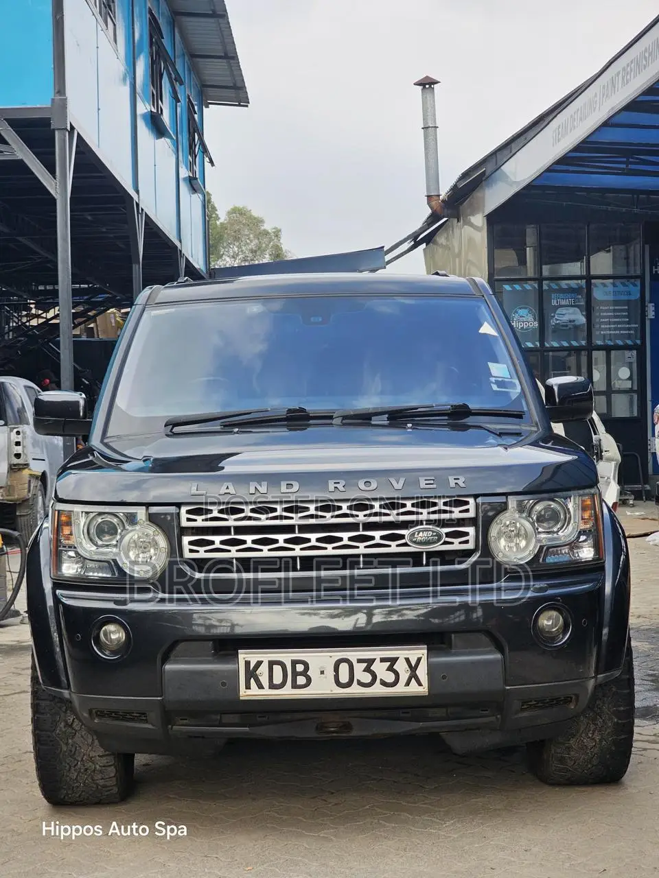 Land Rover Discovery 2013 Gray